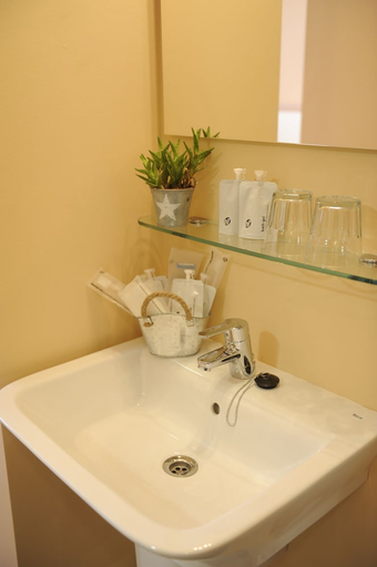 Bathroom 2, La City Mercado, Alicante