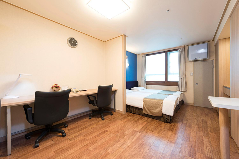 Bedroom 7