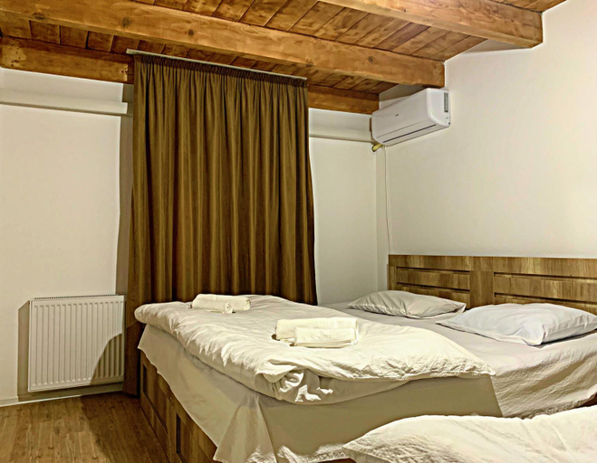 Bedroom 2, Old City Hotel, Kutaisi