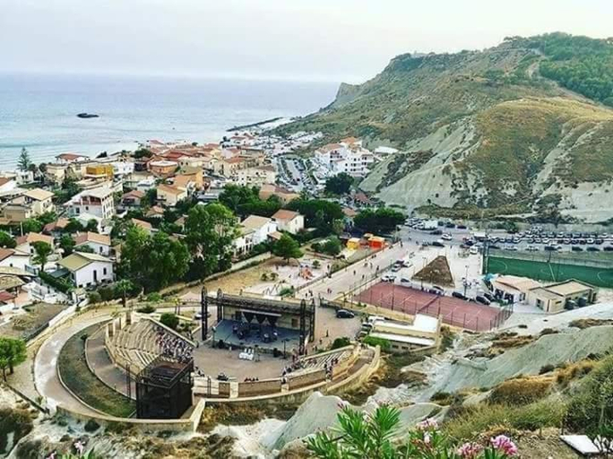 Others 4, Pergole, Agrigento
