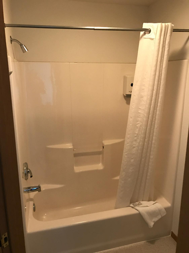Bathroom 4, Harborview Inn, Kenai Peninsula