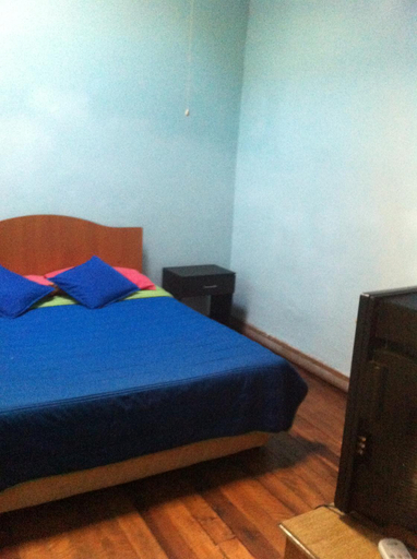 Others 2, Hostal Tricontinental, Valparaíso