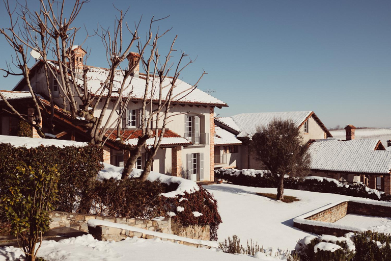 Scarpa Villas - Barolo Luxury Escape, Cuneo