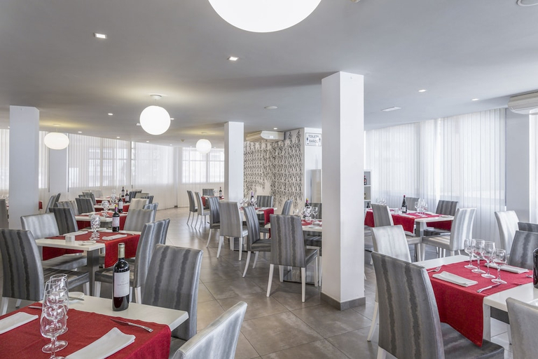 Food & Drinks 5, Hilton Vacation Club Royal Sunset Beach Club Tenerife, Santa Cruz de Tenerife