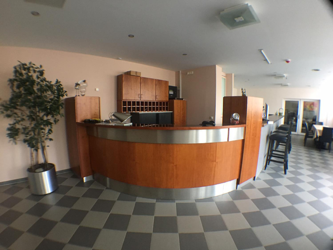 Public Area, Motel Monteur, Salzlandkreis