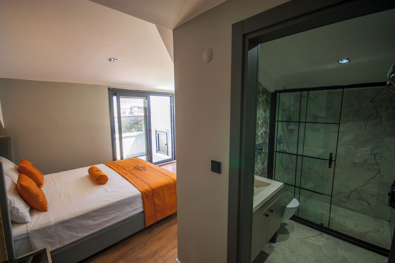 Bedroom 4, AirGate Airport Hotel, Arnavutkoy