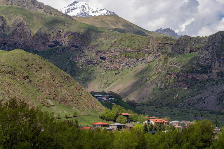 Others 5, GP Rooms, Kazbegi