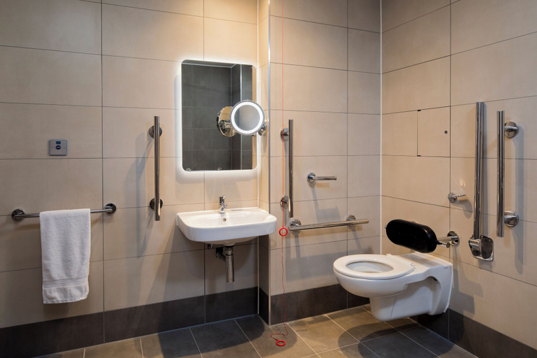 Bathroom 4, Radisson Blu Hotel, Sheffield, Sheffield