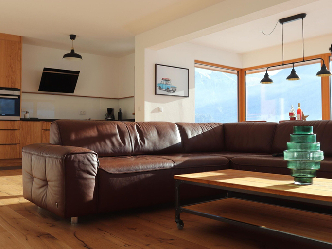 Others 5, Exclusive Chalet With Sauna and Glacier View, Zell am See