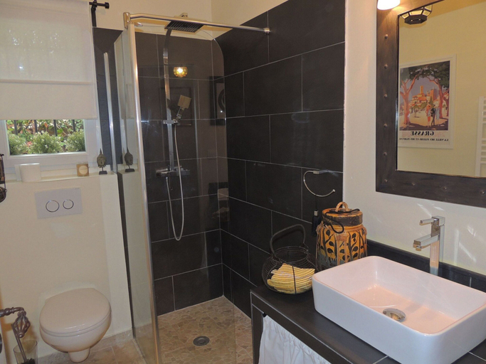 Bathroom 4, Holiday Home Vaison With Private Pool, Vaucluse