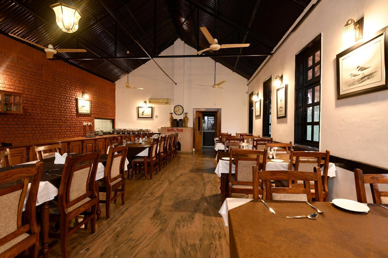 Food & Drinks 4, Hotel Sunbird, Bharatpur