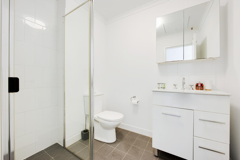 Bedroom 3, Swainson on Synagogue, Adelaide