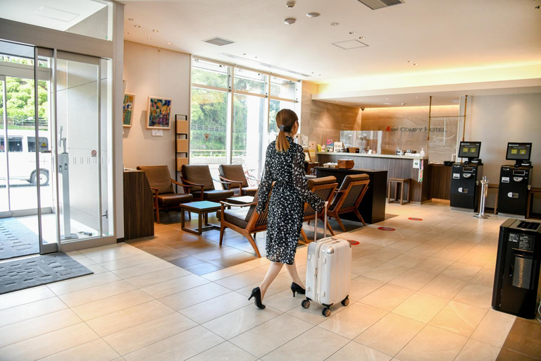Food & Drinks 5, &and COMFY HOTEL Kumamotojo View, Kumamoto