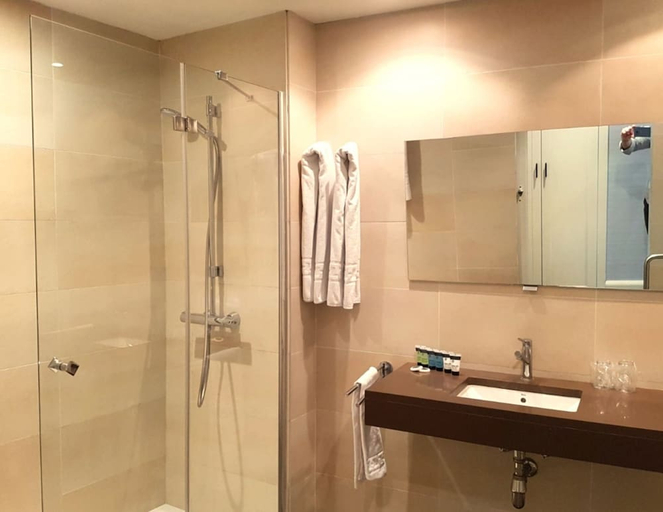Bathroom 3, Hotel Ramblas Internacional, Barcelona