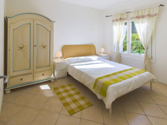 Room 4, Holiday Home in Baja Sardinia Near Beaches, Olbia-Tempio