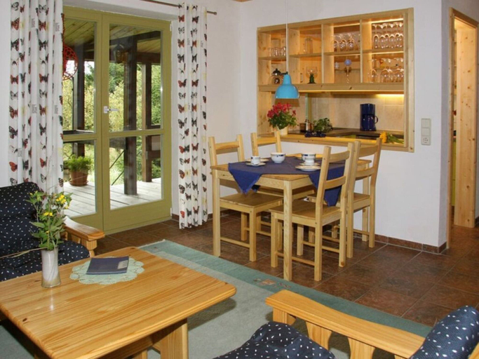 Dining, Mrs. Monika Rasehorn, Sächsische Schweiz-Osterzgebirge