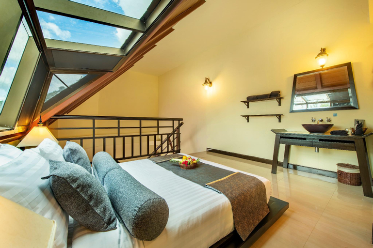 Bedroom 13