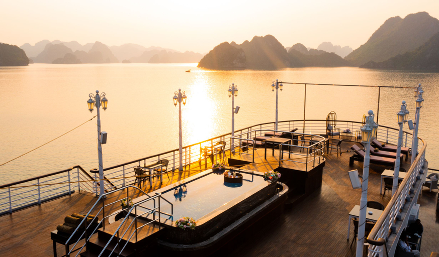 Sport & Beauty 3, Paradise Grand cruise, Hạ Long