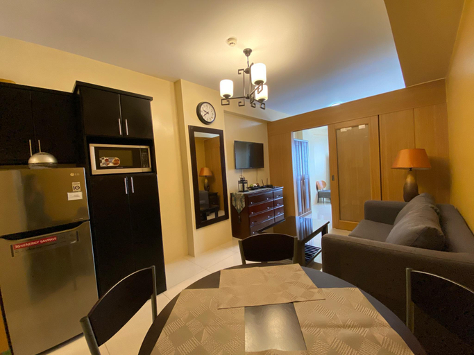 Others 5, Chic Apartment at Shell Residences Mall of Asia, Pasay City