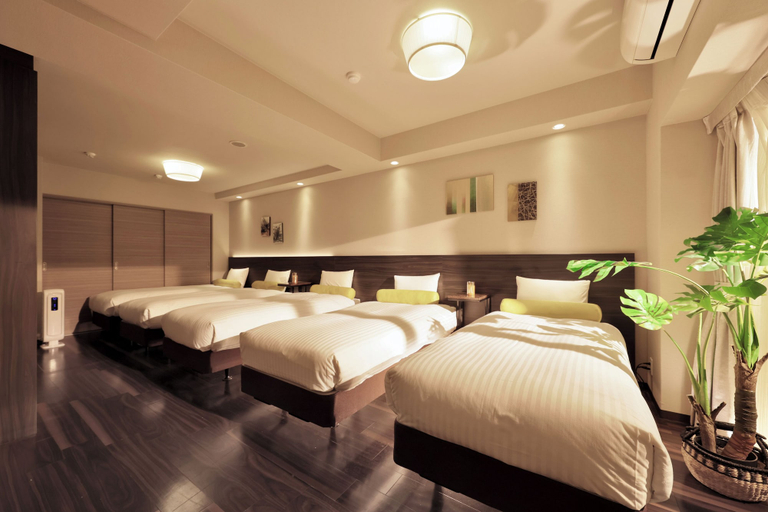 Bedroom 3, Dotonbori Crystal Exe, Osaka