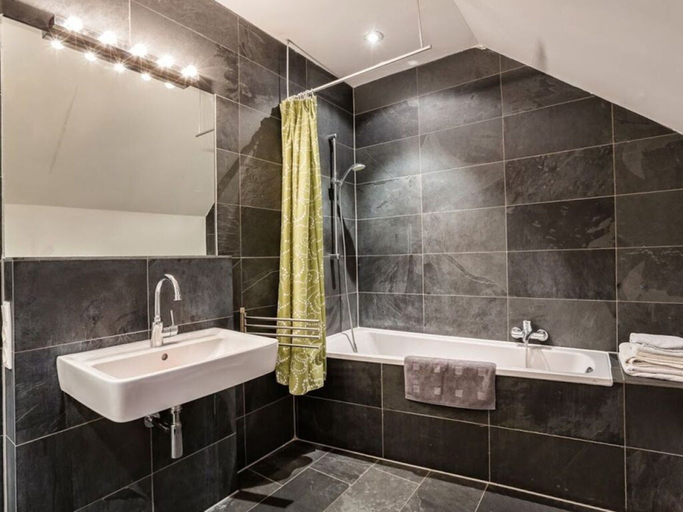 Bathroom 4, Holiday Apartment Remise - Loft, Potsdam-Mittelmark