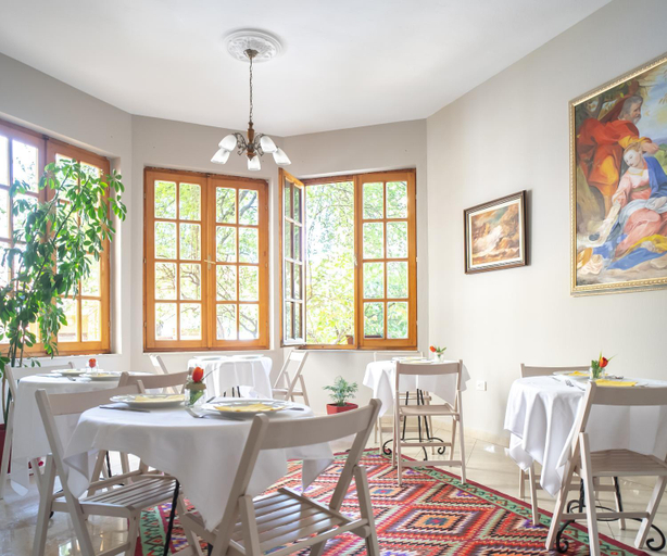 Food & Drinks 4, Garden Boutique B&B, Tirana