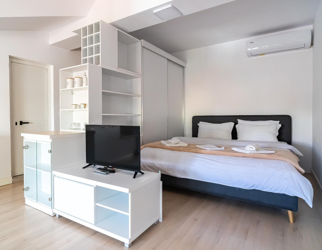 Bedroom 2, Garden Boutique B&B, Tirana