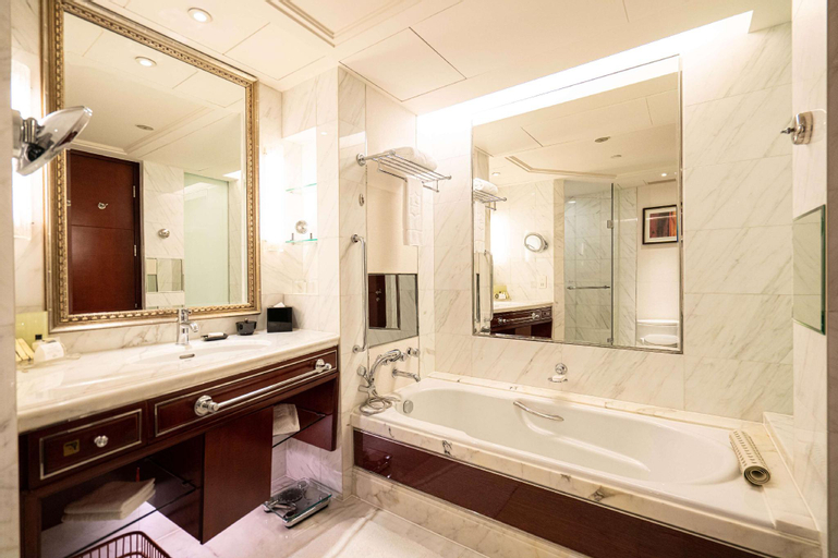 Bathroom 5