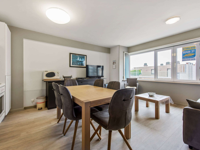 Others 4, Cozy Apartment in Belgium With Parking, West-Vlaanderen