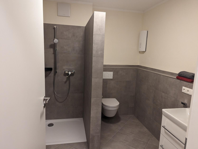 Bathroom 2, Ferienwohnungen Heimkino Cochem, Cochem-Zell