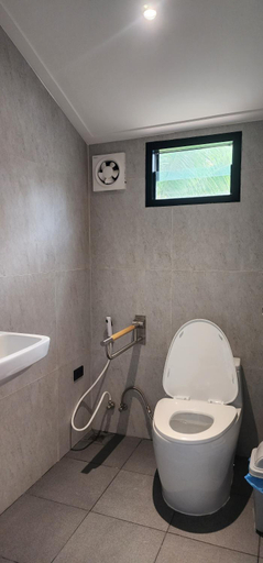 Bathroom 3, The Nidhra Boutique Resort, Ko Phangan
