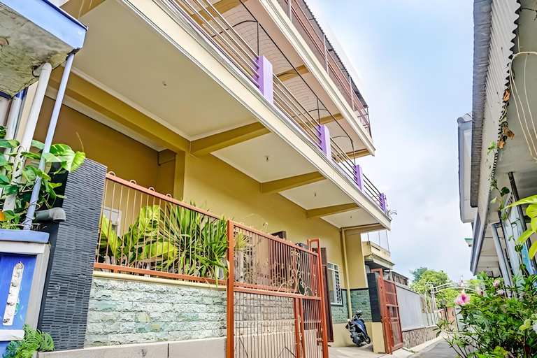 Others 5, Graha Batu Mulia, Malang