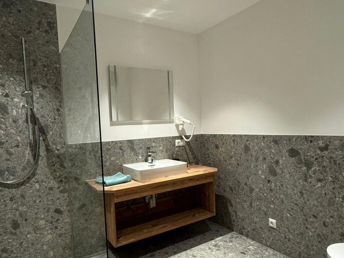 Bathroom 3, Apartment in Stubaital Near Ski Lift, Innsbruck Land