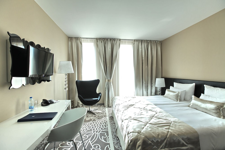 Bedroom 2, Zijin Hotel, Belgrade