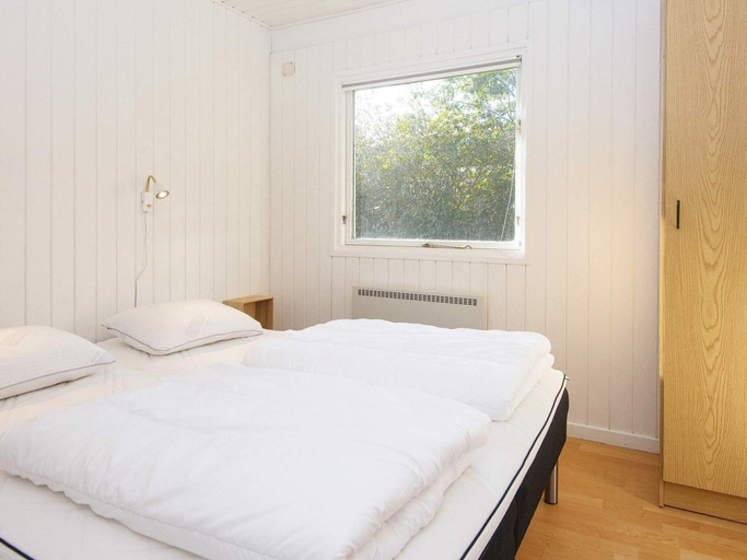 Room 5, Renovated Cottage by Toftum - By Traum Ferienwohnungen, Struer
