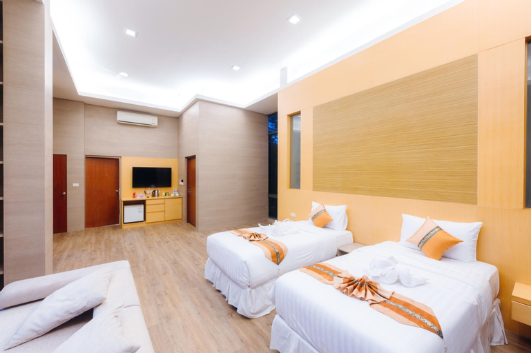 Bedroom 8