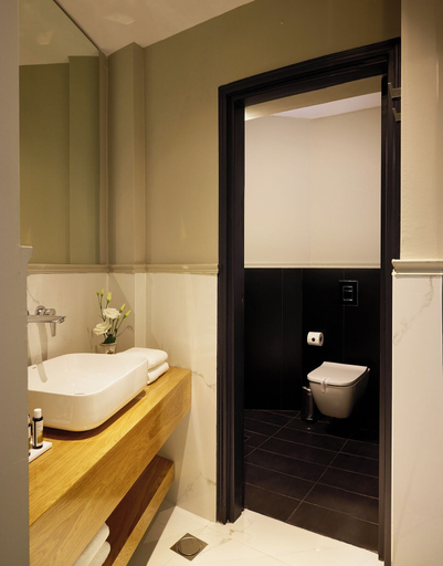 Bathroom 3, Vrachos Athens Suites, Attica