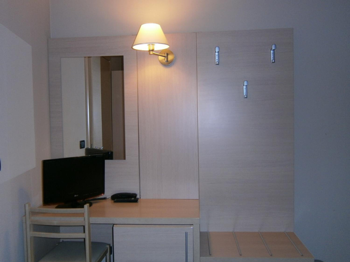 Bedroom 3, Il Torchio di Alchieri Moreno e C SAS, Cremona