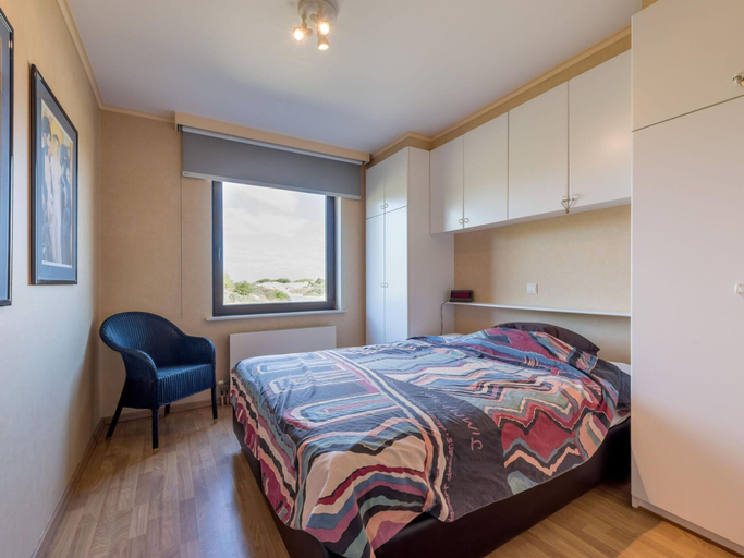 Bedroom 2, Apartment Near Koksijde by the Sea, West-Vlaanderen