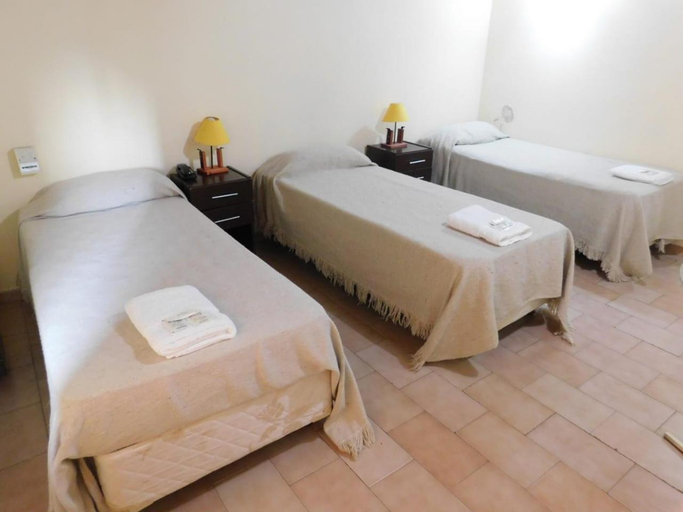 3, Hotel Cristal, Adolfo Alsina