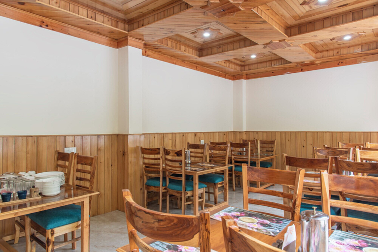 Food & Drinks 5, Jalori Hills, Kullu