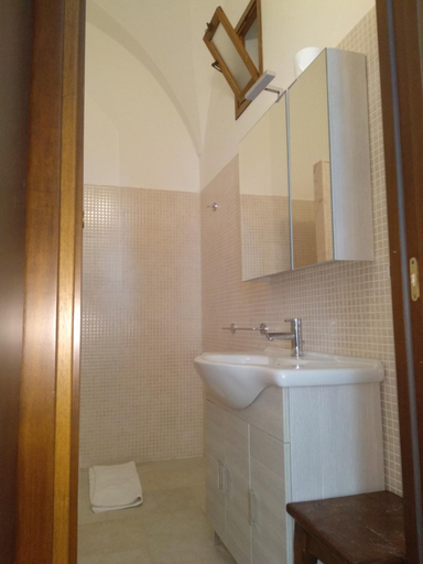 Others 5, B&B "The Fafodd", Bari