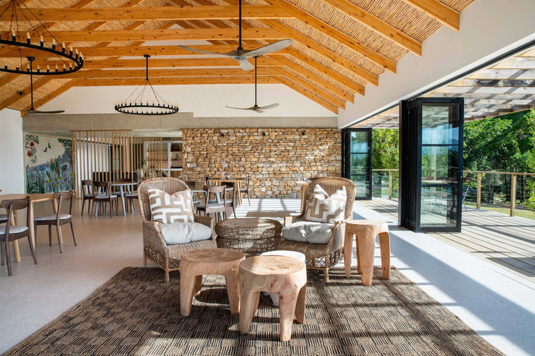 Food & Drinks 5, Crags Country Lodge, Eden