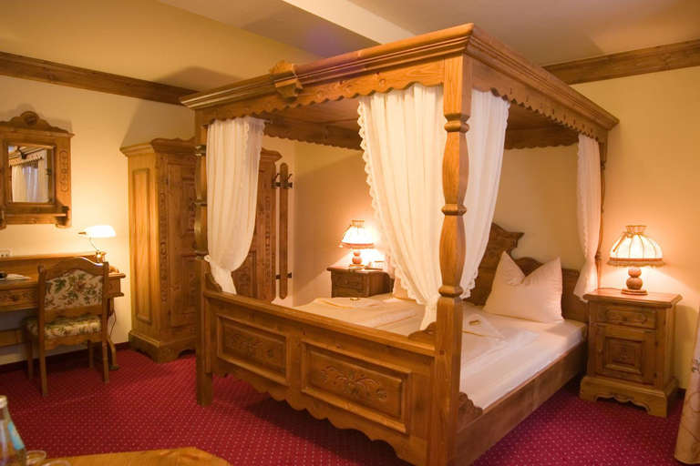 Bedroom 2, Hotel zur Post, Saarpfalz-Kreis