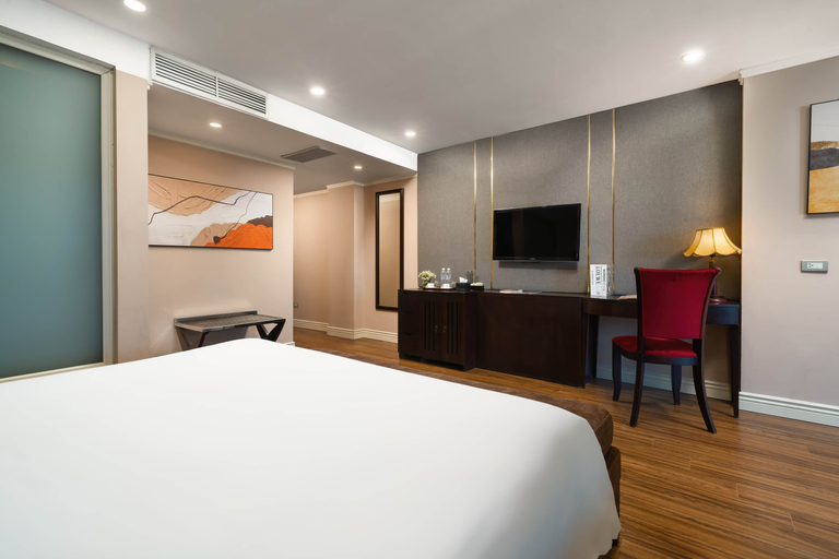 Bedroom 6