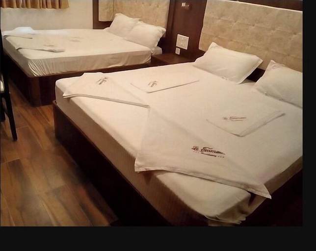 Bedroom 2, Le Emerald Residency, Kancheepuram