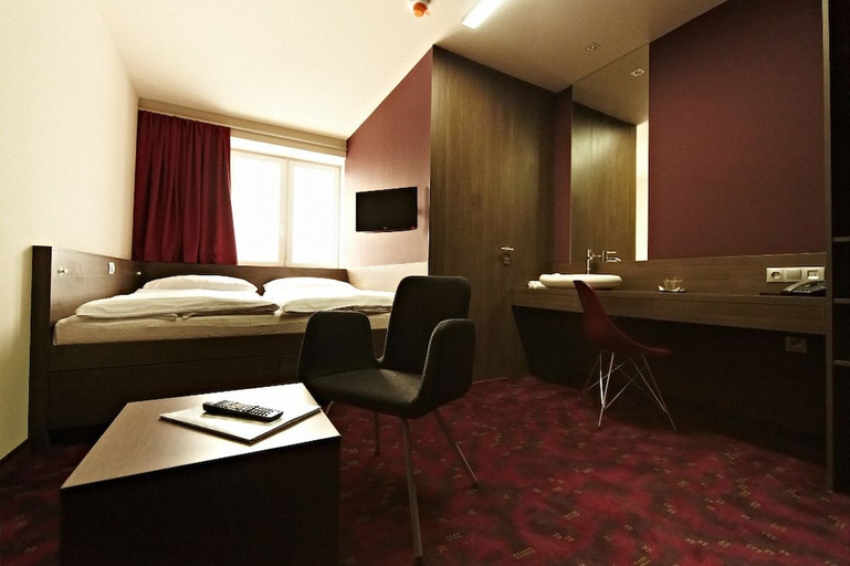 Bedroom 2, BEST WESTERN Hotel Roca, Košice IV