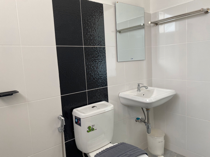 Bathroom 6