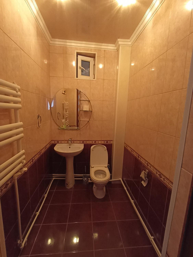 Bathroom 3, Green Paradise