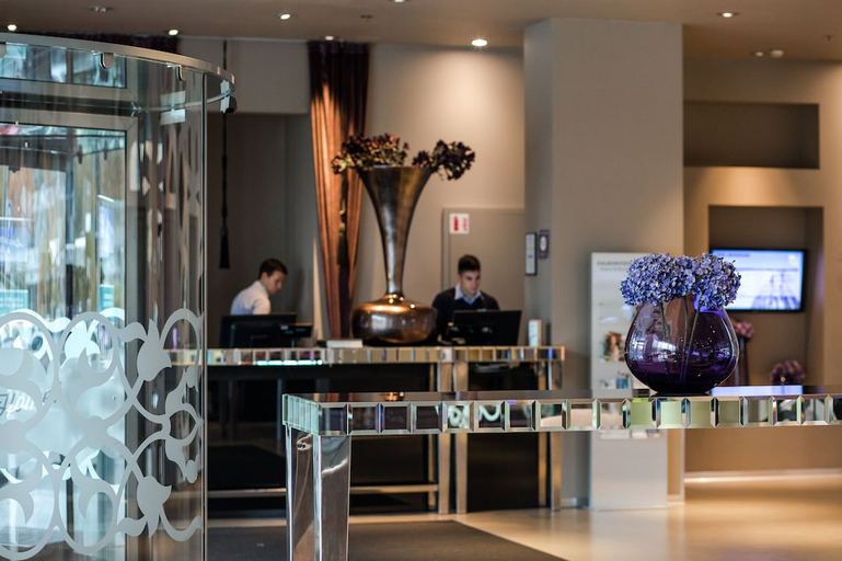 Food & Drinks 4, Zijin Hotel, Belgrade
